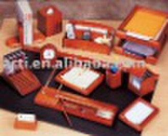 Williams burg desktop accessory Collection