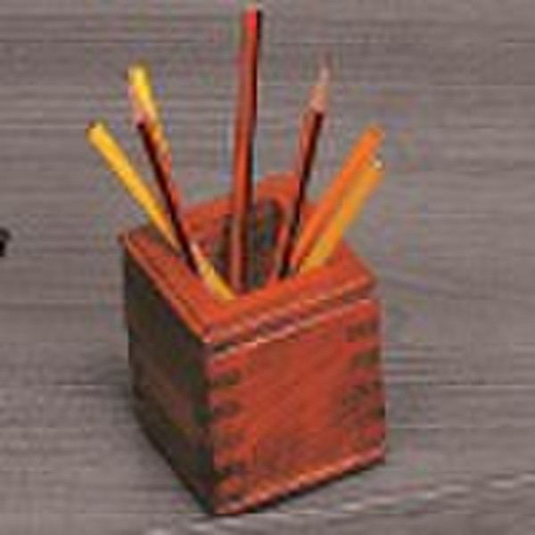 Roswell Wooden Pen Holder