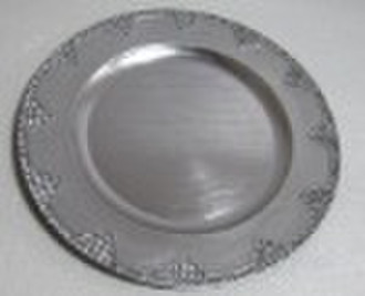 Plastic plate with jewel