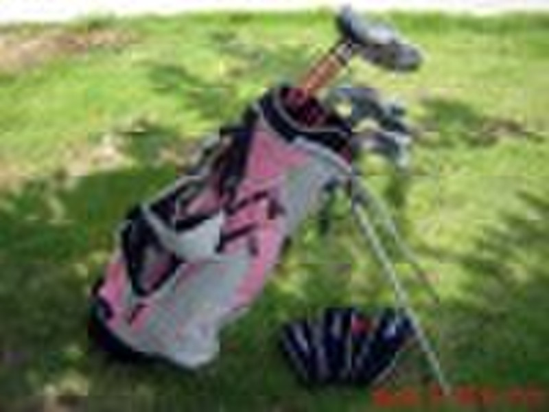 golf club set with golf bag