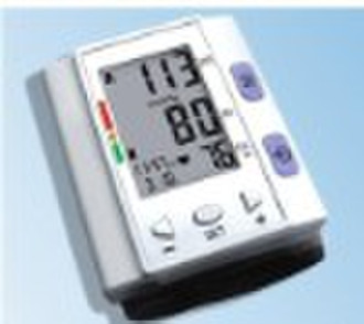 wrist-type blood pressure monitor