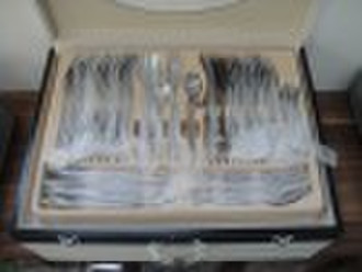 stainless steel cutlery set with wooden case
