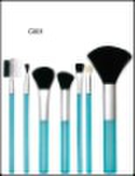 cosmetic brush