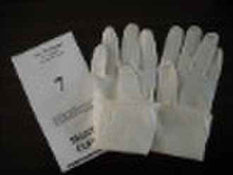 Latex surgical gloves powdered