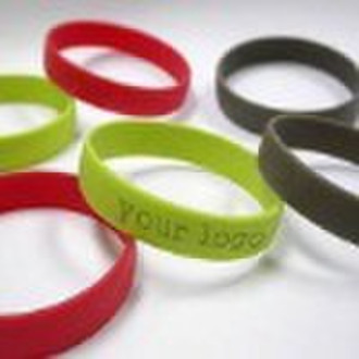 Fashion silicone wristband