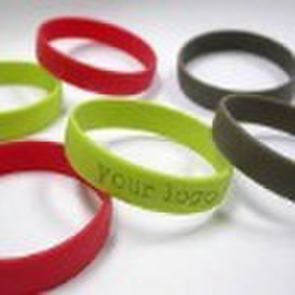Fashion silicone wristband