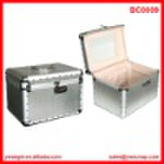 Newfashioned Aluminum Cosmetic Makeup Case