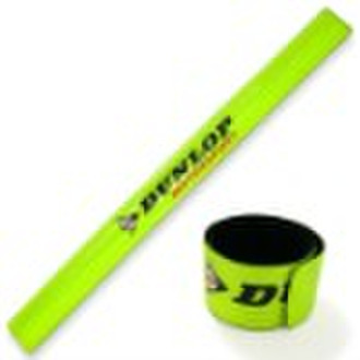 Reflective slap bracelet