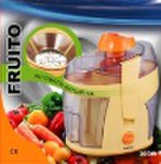 Juicer maker