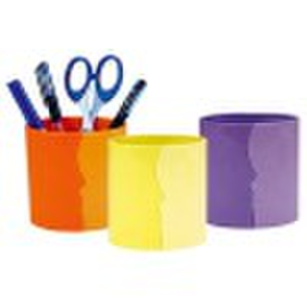 Hot Valentine's gift pen holder design as kiss