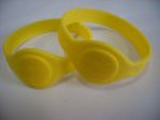 silicone bracelet