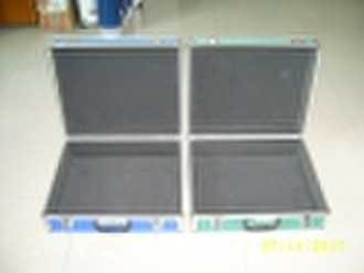 Aluminum tool box