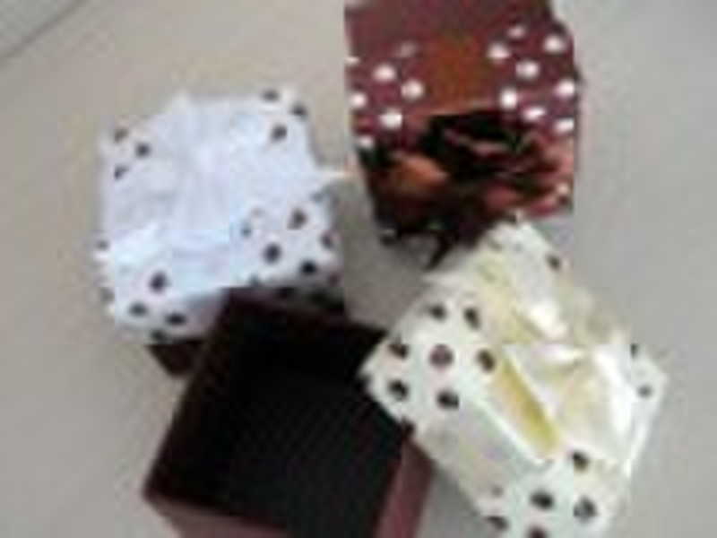 Papier Geschenk-Boxen