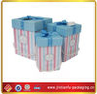 gift  box with lid