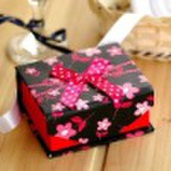 Multi-colored  Beautiful gift paper box