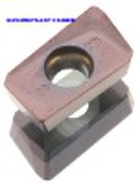 Indexable carbide inserts for milling