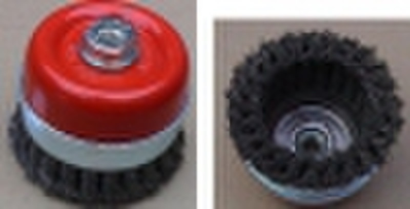 Twisted wire cup brushes with removable metal ring