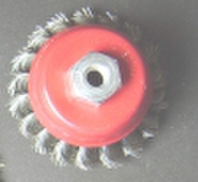 Twisted /knotted cup wire brush