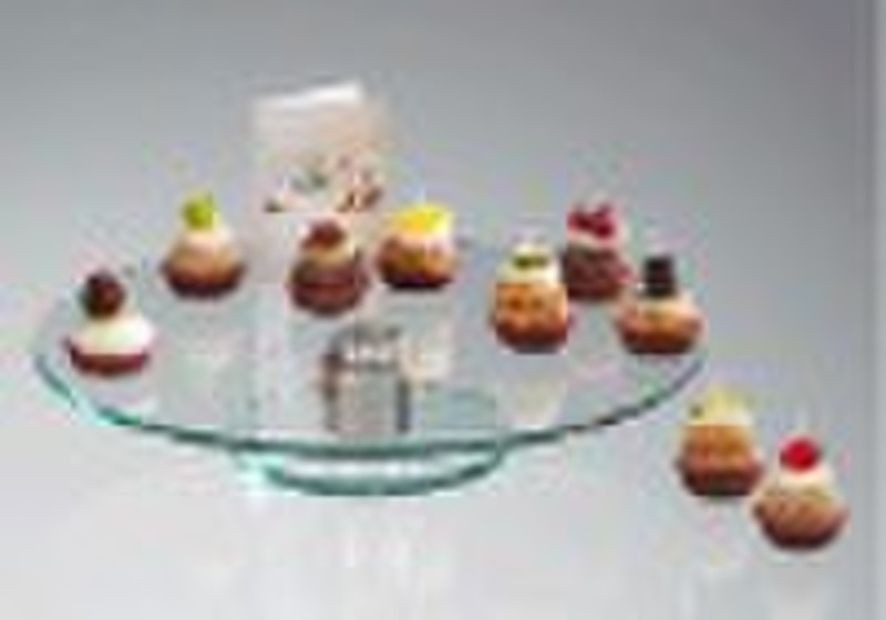 Glass cake plate