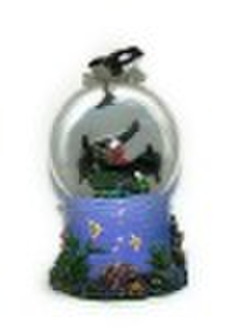 Polyresin Snow globe