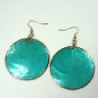 fashion jewelry-shell earring with gold edge