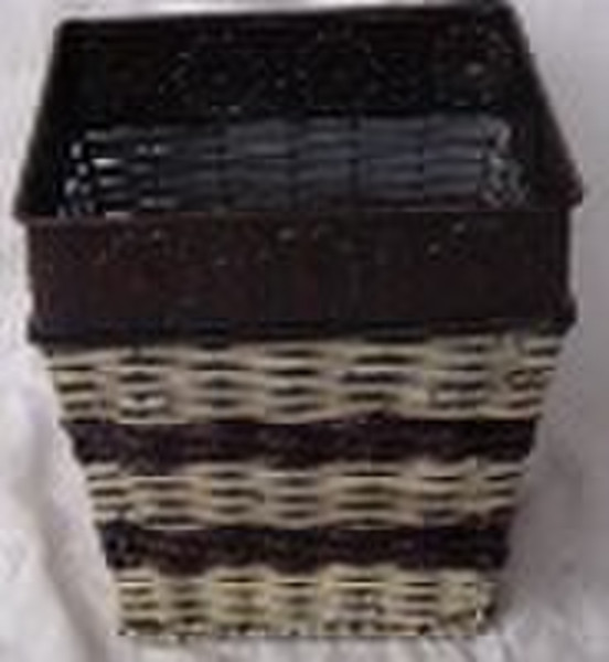 Wicker basket