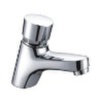 Self-closing faucet