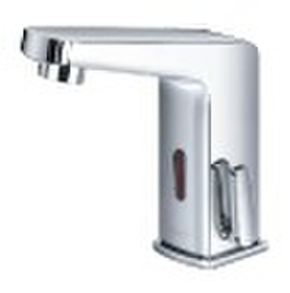 Automatic basin faucet