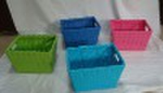 PE/PLASTIC RATTAN W/ZINC PLANT POT