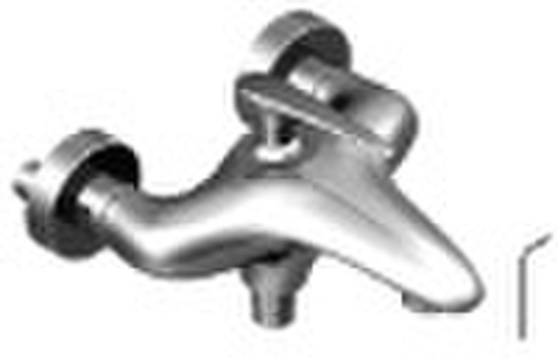 Single lever bath tap