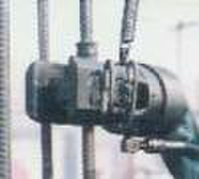 cold squeezing machine