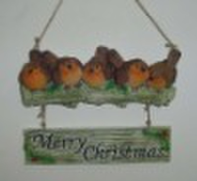 Polyresin robins on branch with hanging wall plaqu