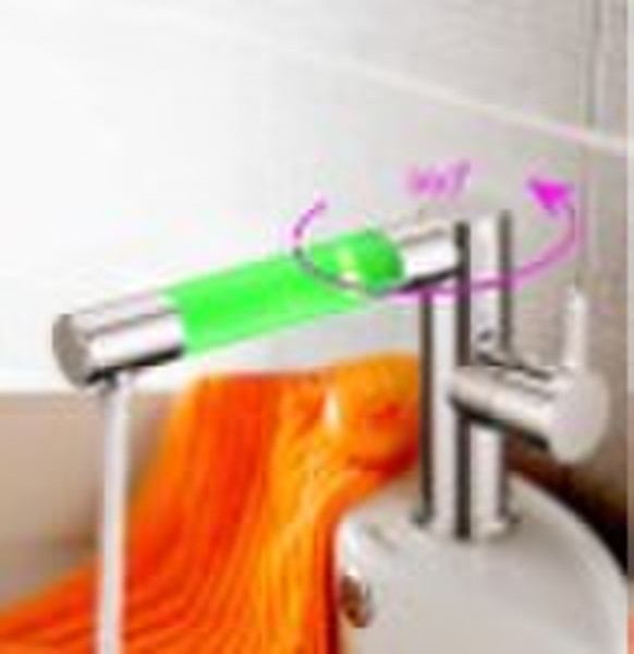 LED Shower hand/LED SHOWER/led shower head   CE &a