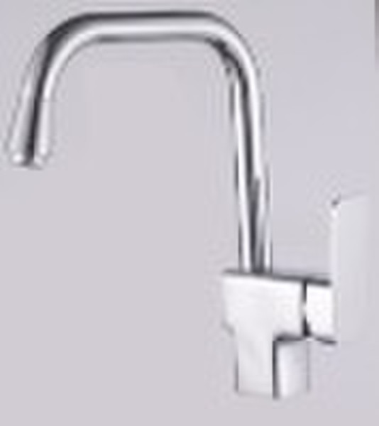 single handle kitchen faucet