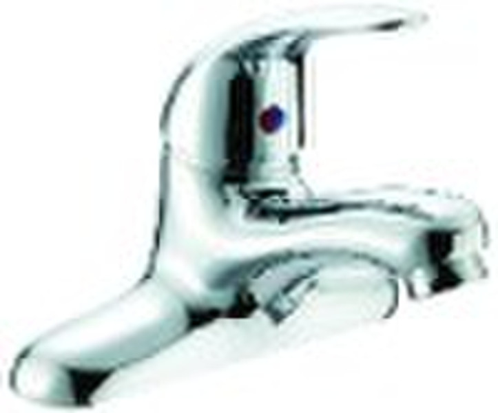 Dual-hole Water Faucet