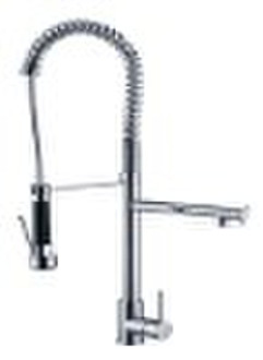 the pull out kitchen faucet E-FM701