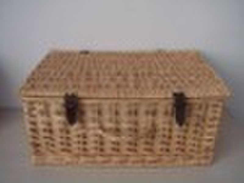 willow picnic basket