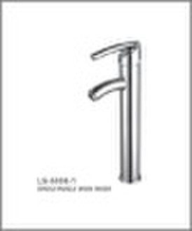 Vertical basin mixer