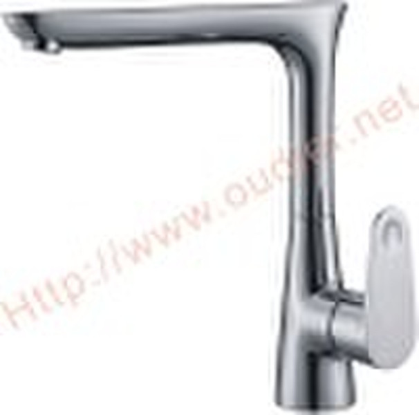 brass kitchen faucet  A70979C