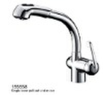 single lever kitchen mixer with pull-out shower