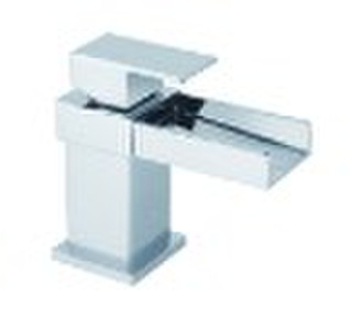 Waterfall basin faucet