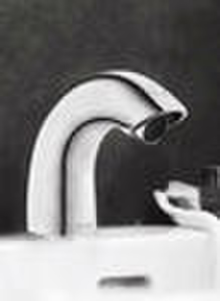 Automatic Sensing Faucet