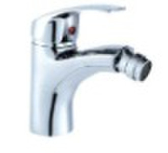 Single handle bidet mixer