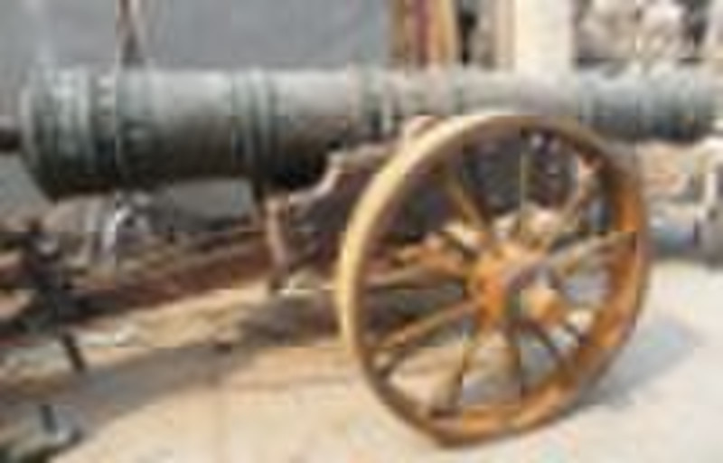 bronze cannon,antique cannon