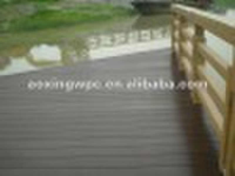 wood plastic composite decking