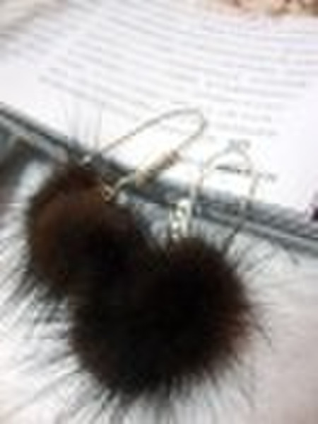 feather earrings