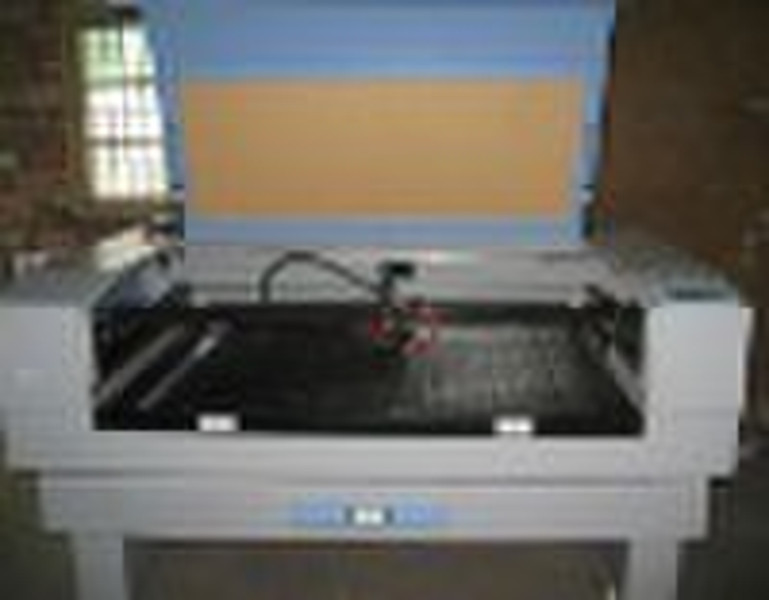 laser cutting machine with several lens