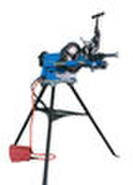 Electric pipe threader