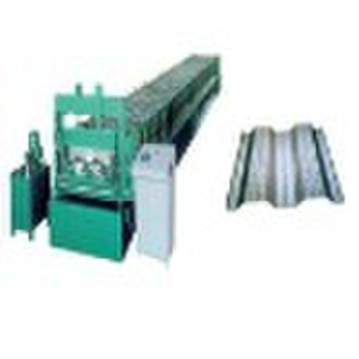 Automatic steel structure forming machine