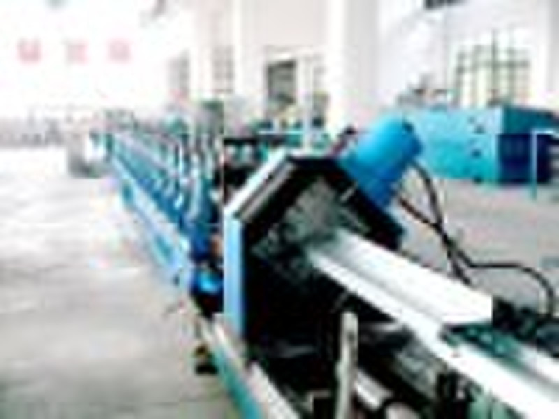 z shape steel roll forming machine